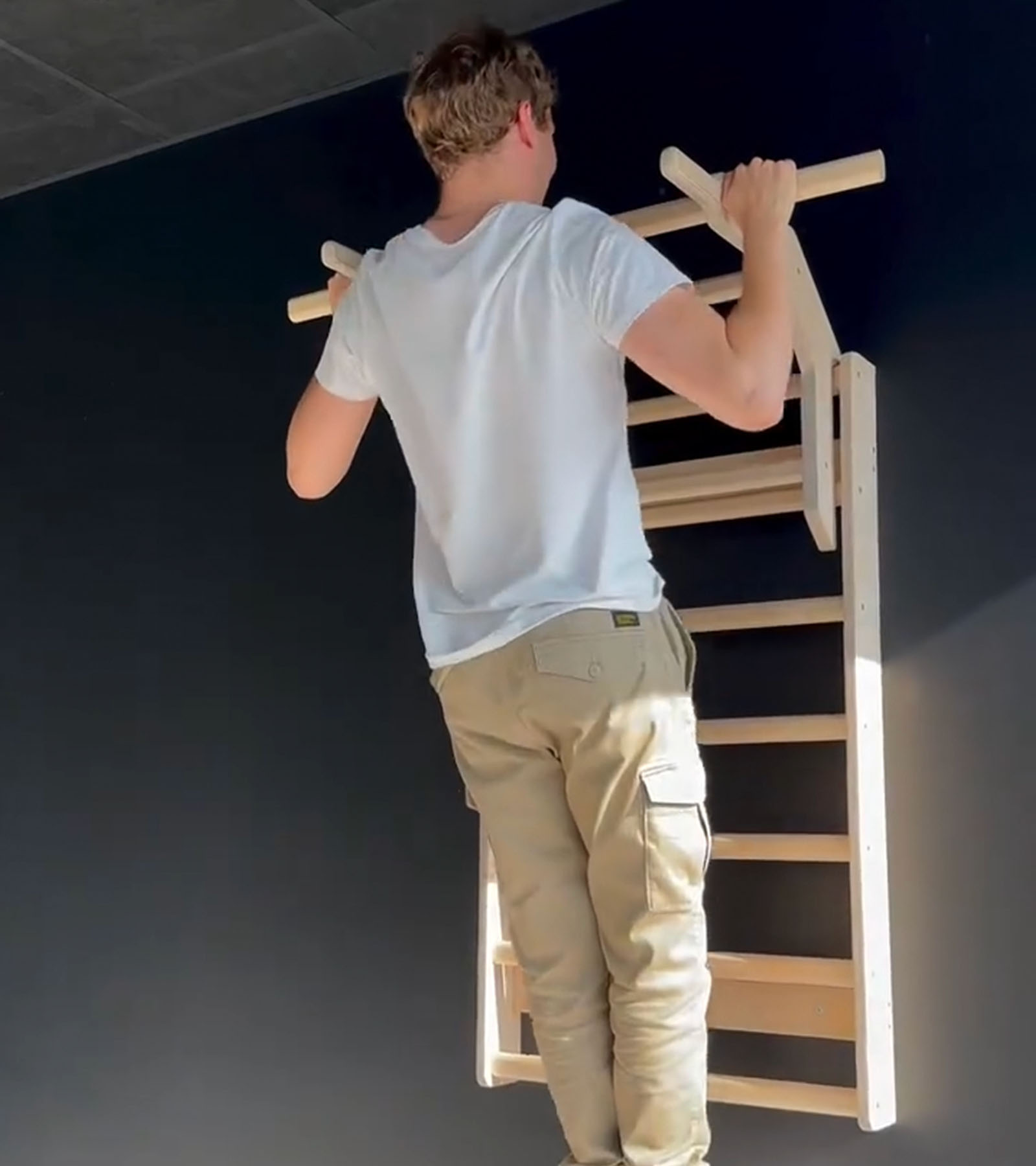 Katlanır Barfiks & İsveç Merdiveni